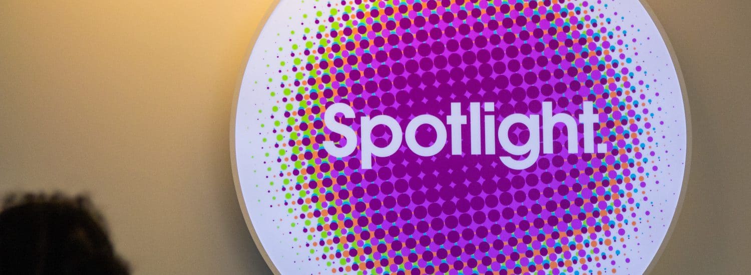 Spotlight Either/Or: Vicky